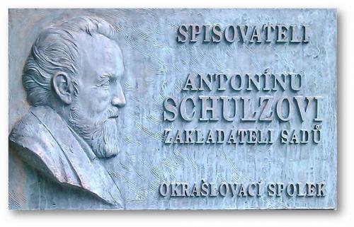 Pamětní deska Antonína Schulze